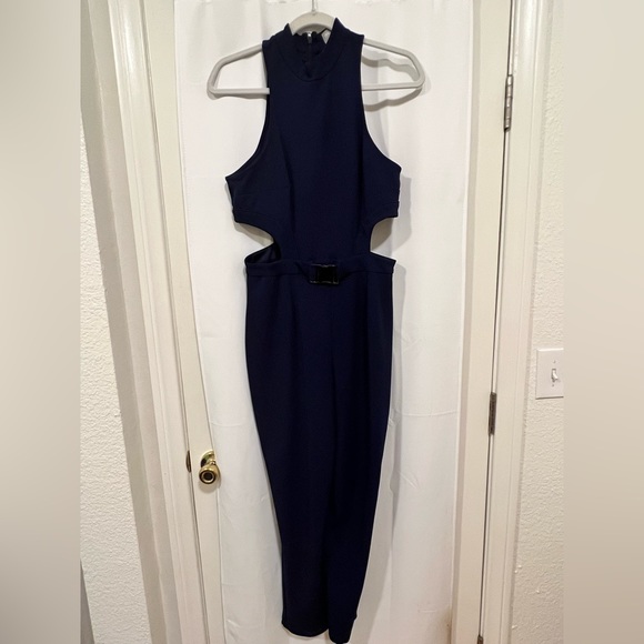 ASOS cutout jumpsuit - Picture 2 of 3